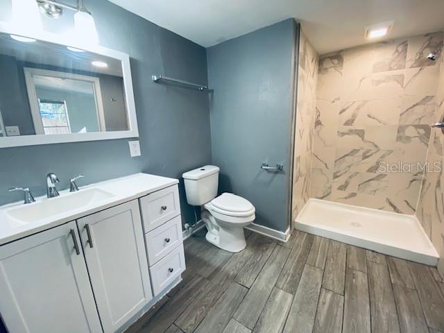 NEW ENGLAND SUB - Residential Lease