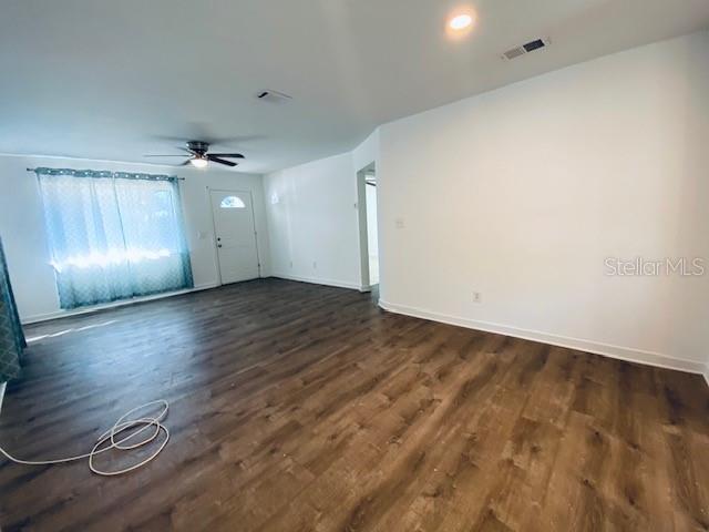 NEW ENGLAND SUB - Residential Lease