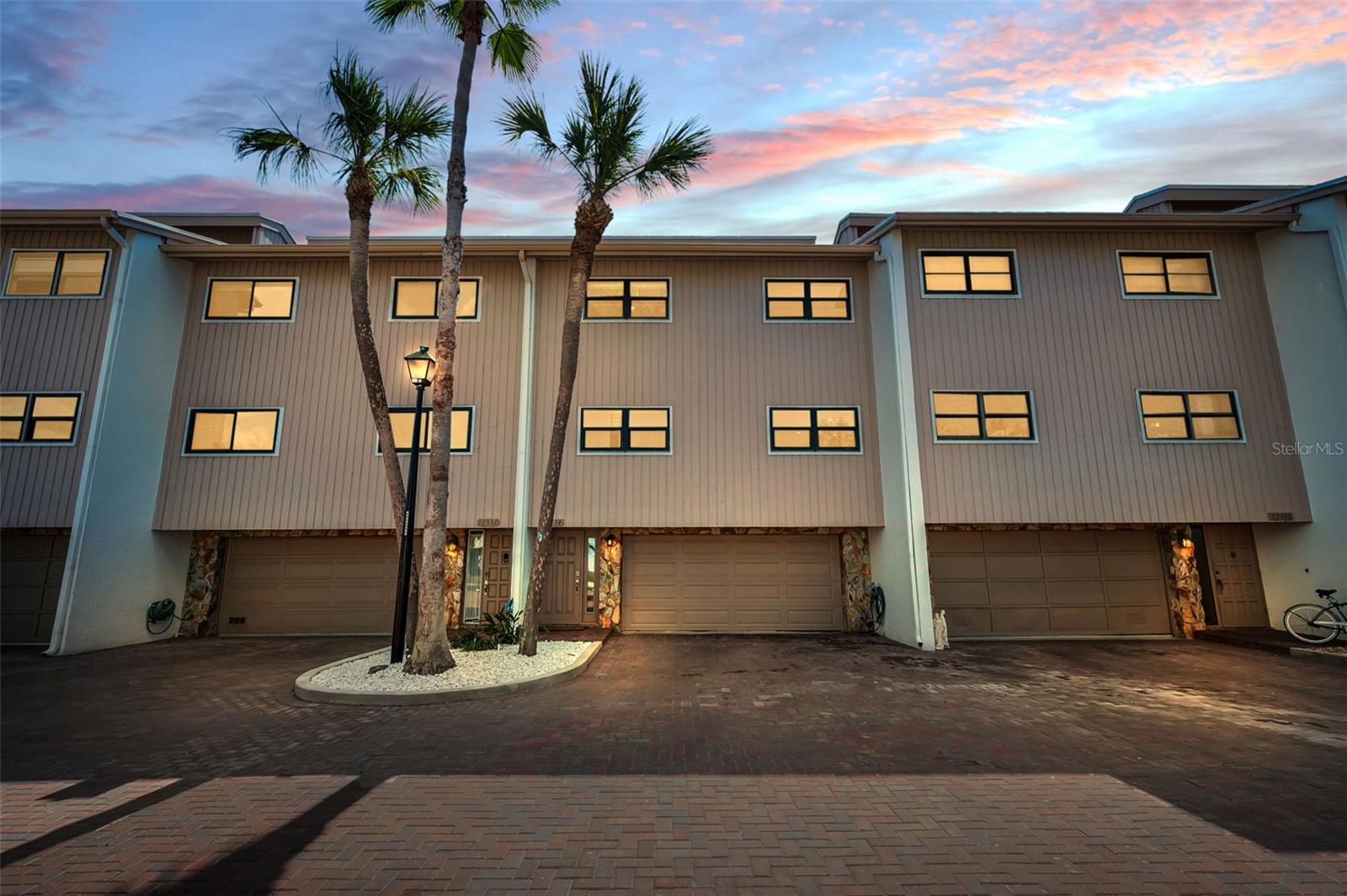 CAPRI HARBOR CONDO - Residential