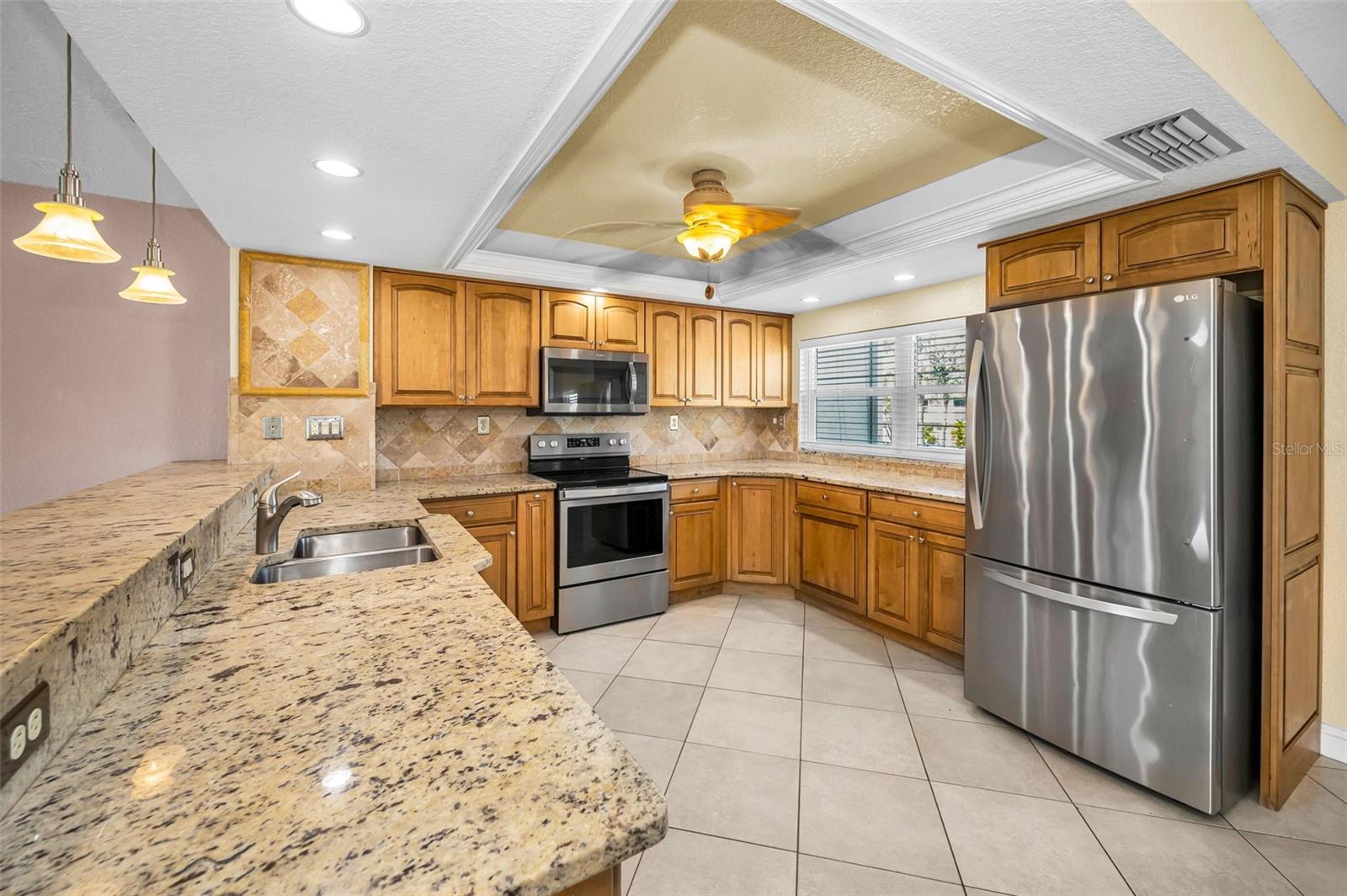 CAPRI HARBOR CONDO - Residential