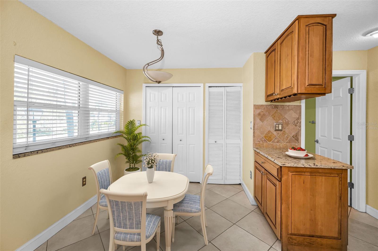 CAPRI HARBOR CONDO - Residential