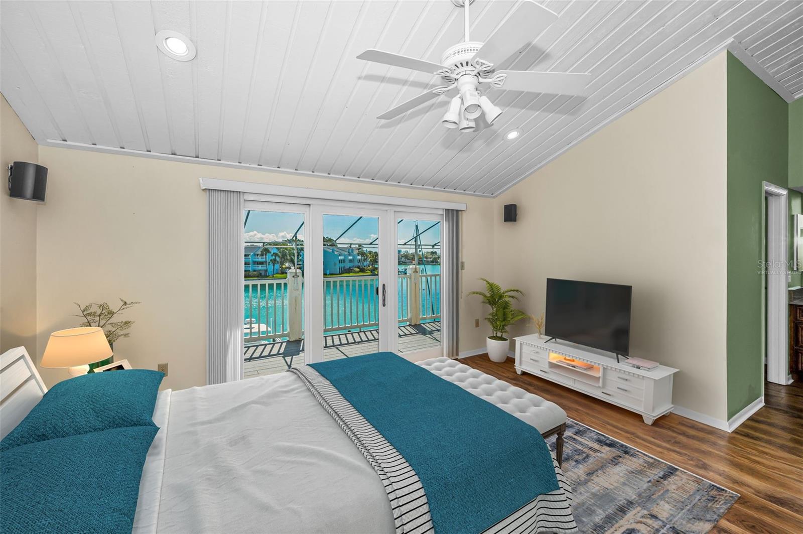 CAPRI HARBOR CONDO - Residential