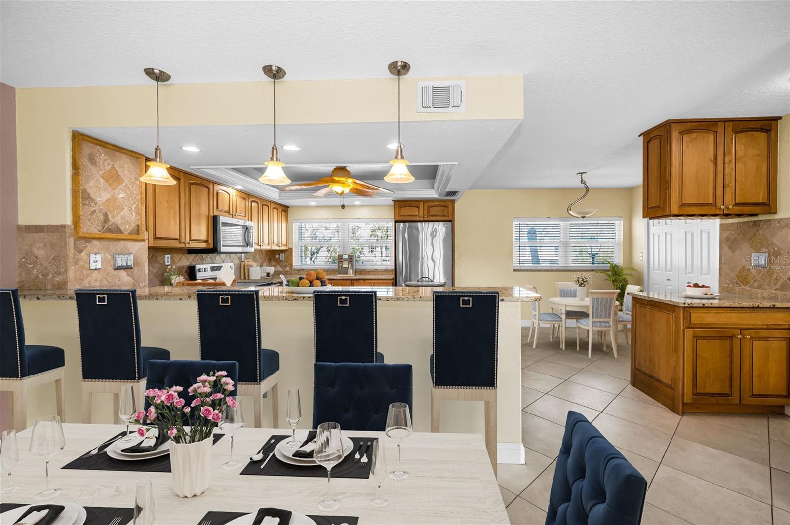 CAPRI HARBOR CONDO - Residential