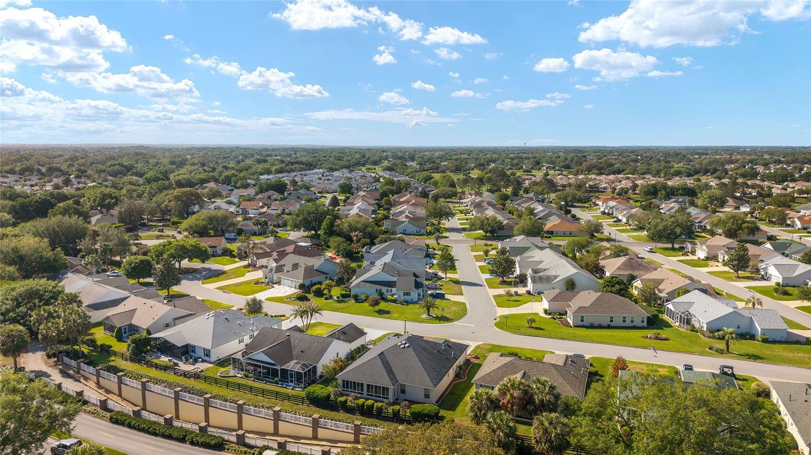 VILLAGES/MARION UN 44 - Residential