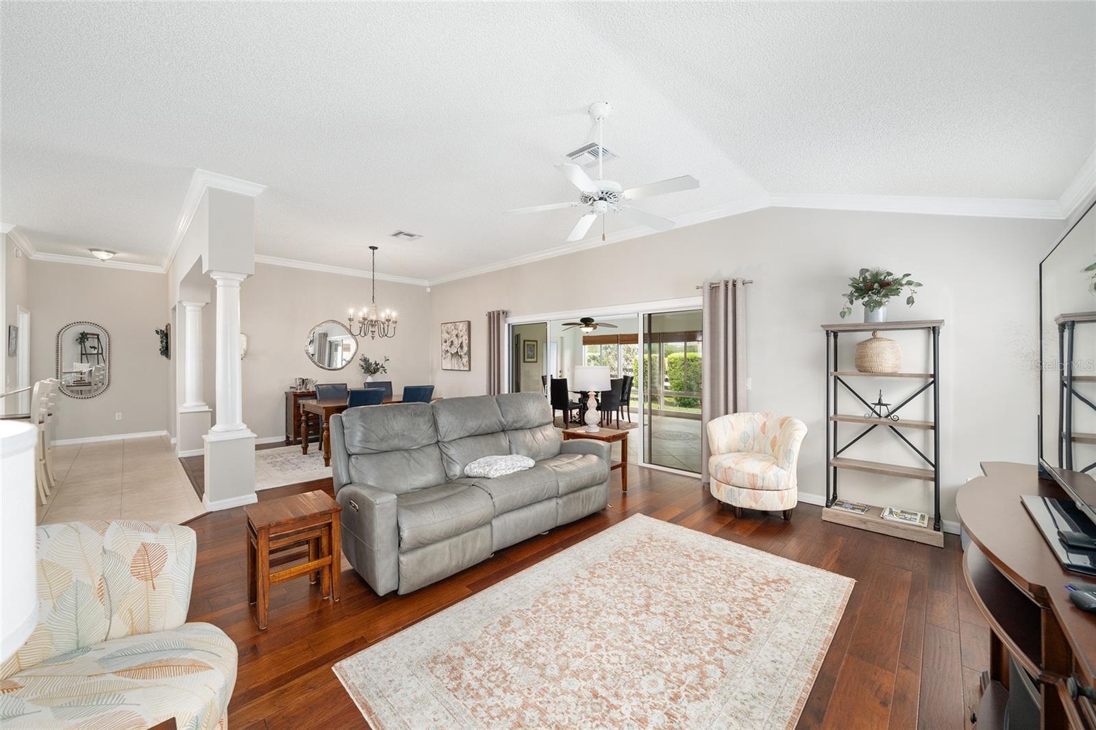 VILLAGES/MARION UN 44 - Residential