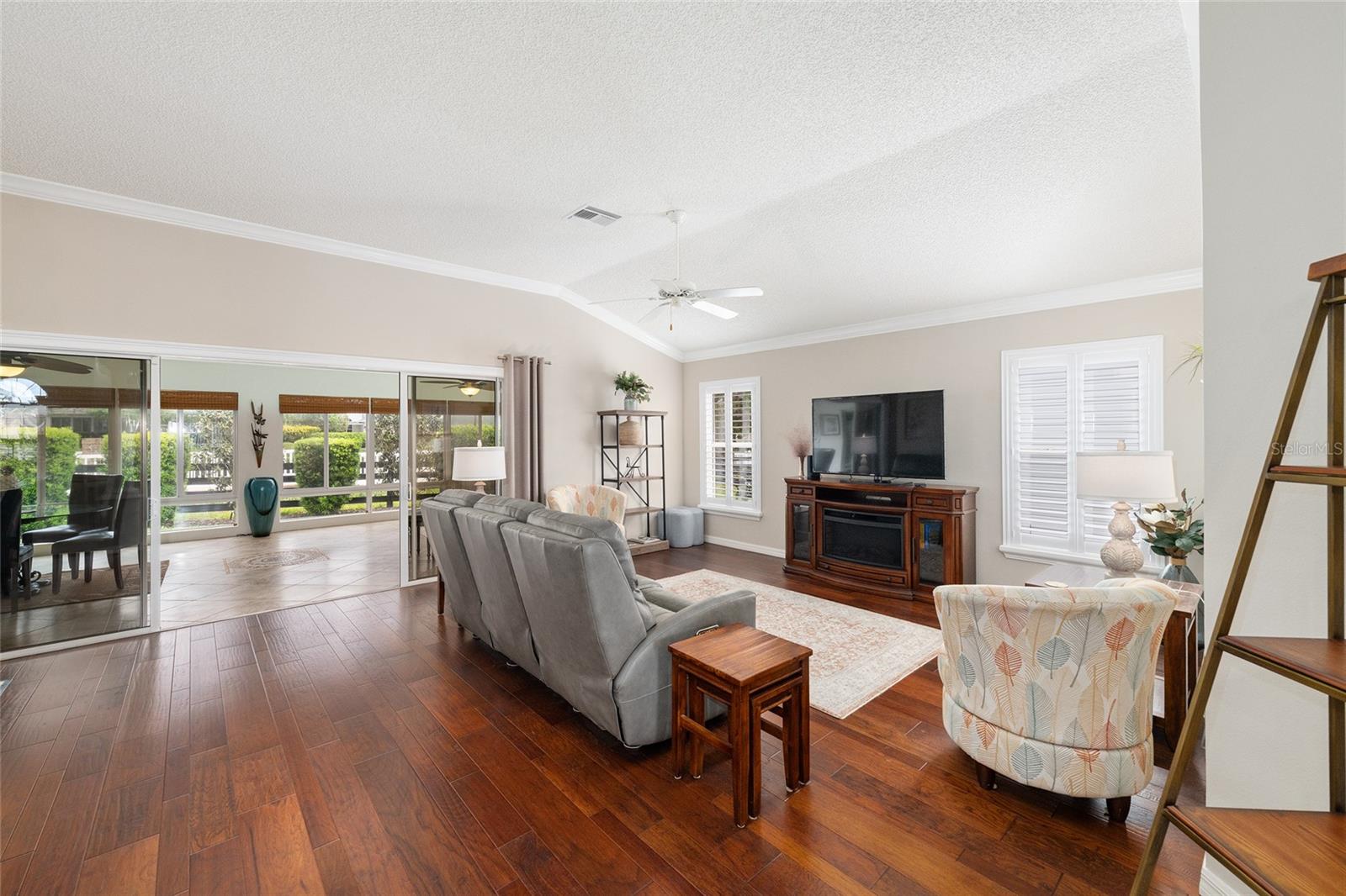 VILLAGES/MARION UN 44 - Residential