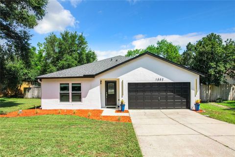 A home in GROVELAND