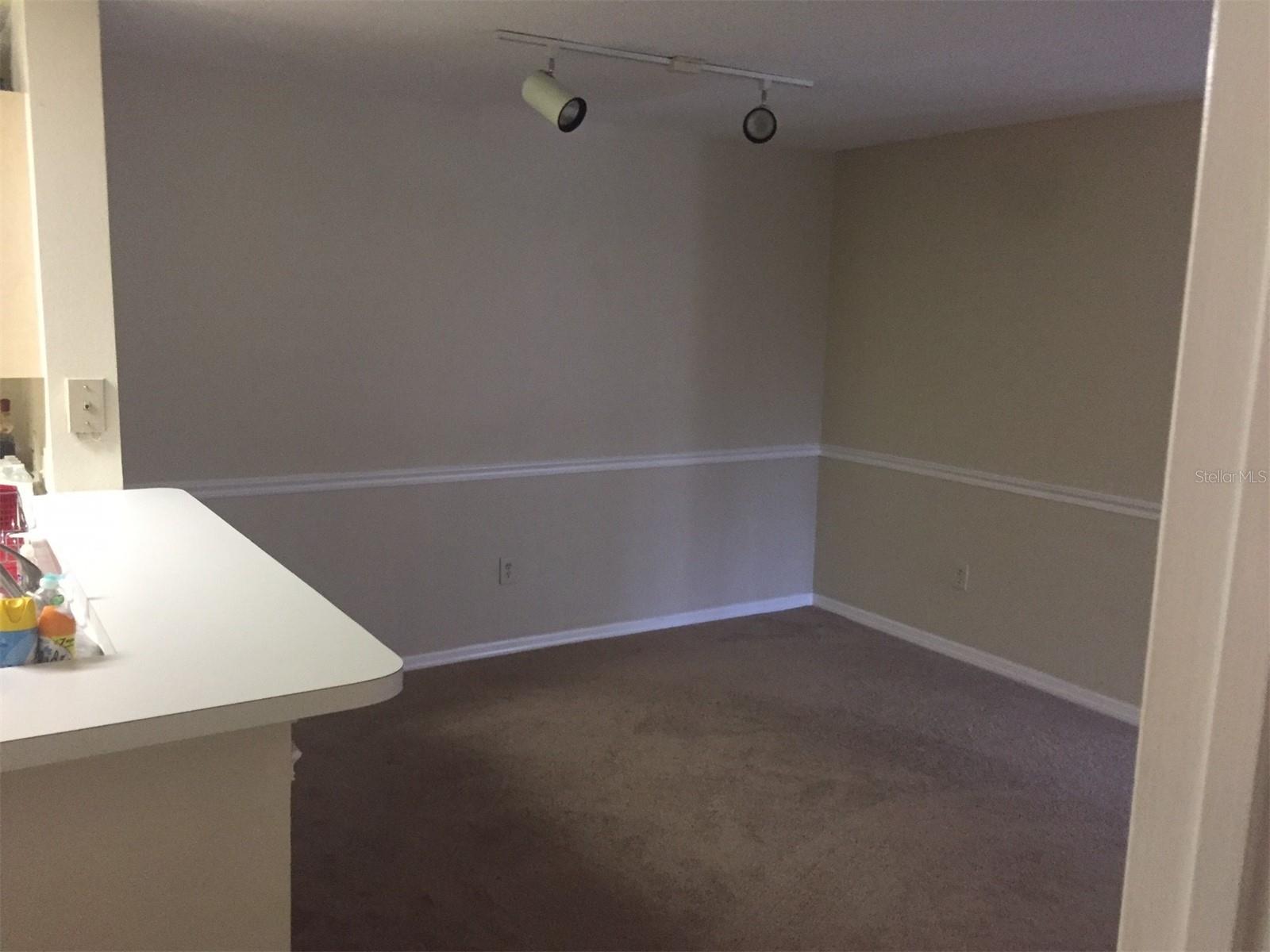 VILLAS AT LAKESIDE A CONDO - Residential Lease