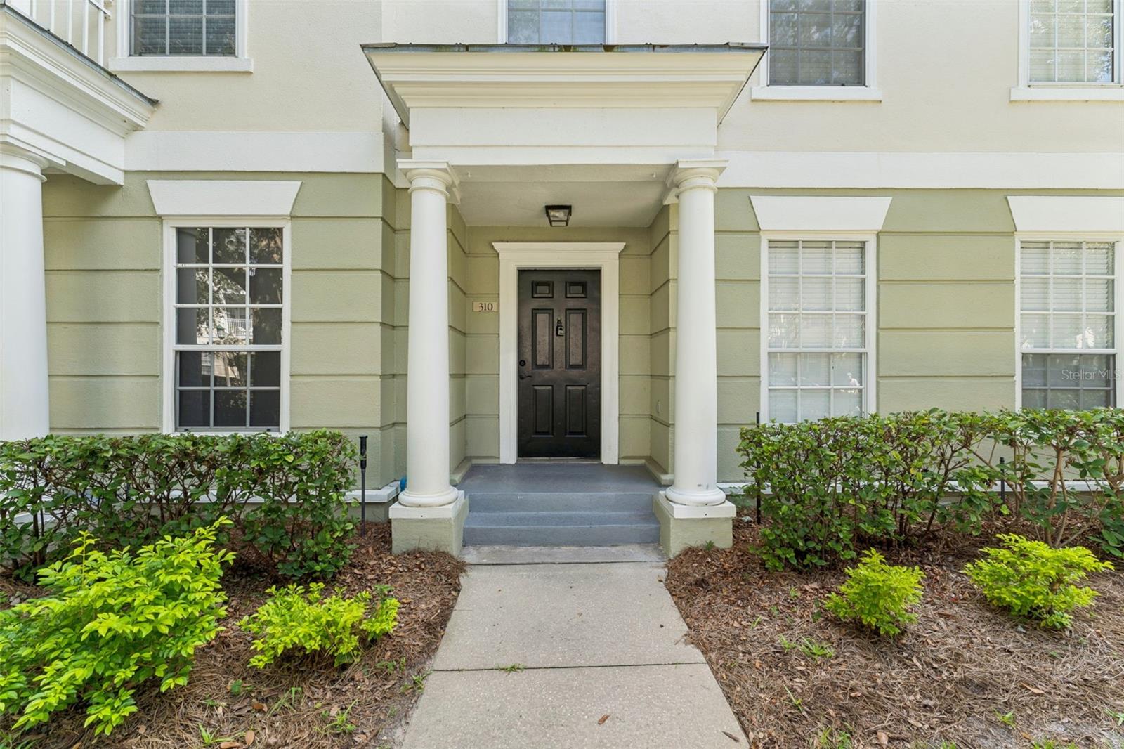 310 GRAND MAGNOLIA AVENUE 310