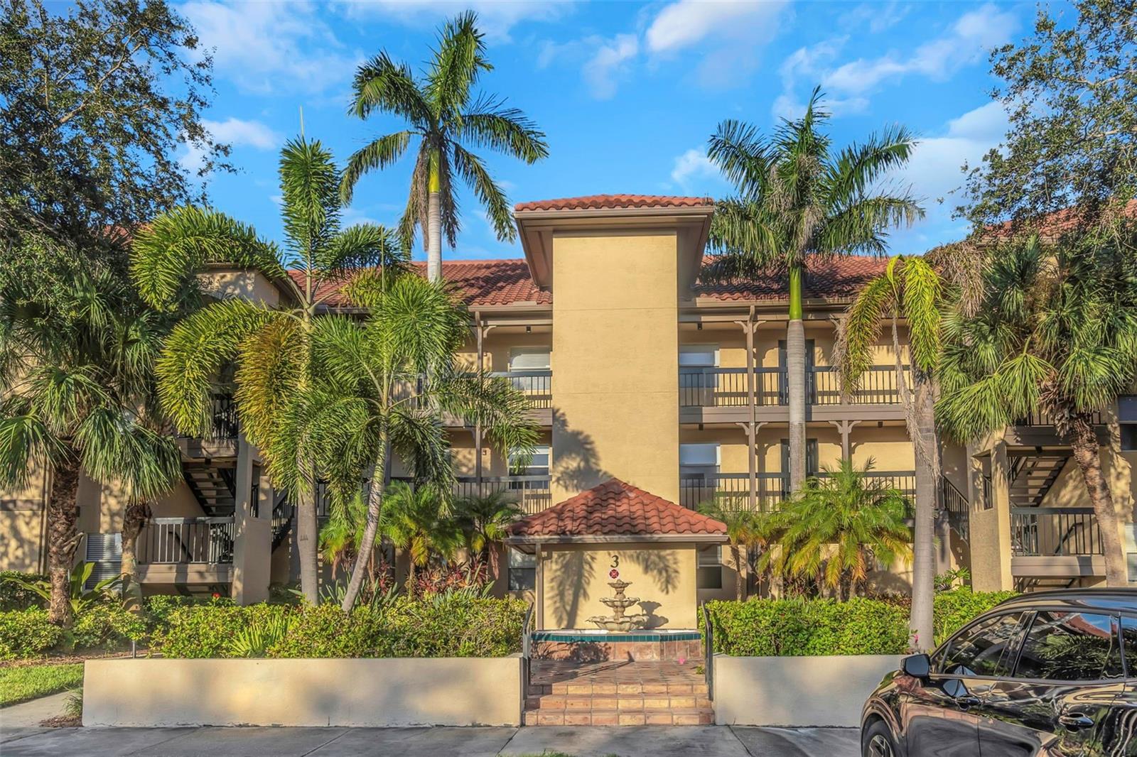 AUDUBON CONDO AT FEATHER SOUND - Residential