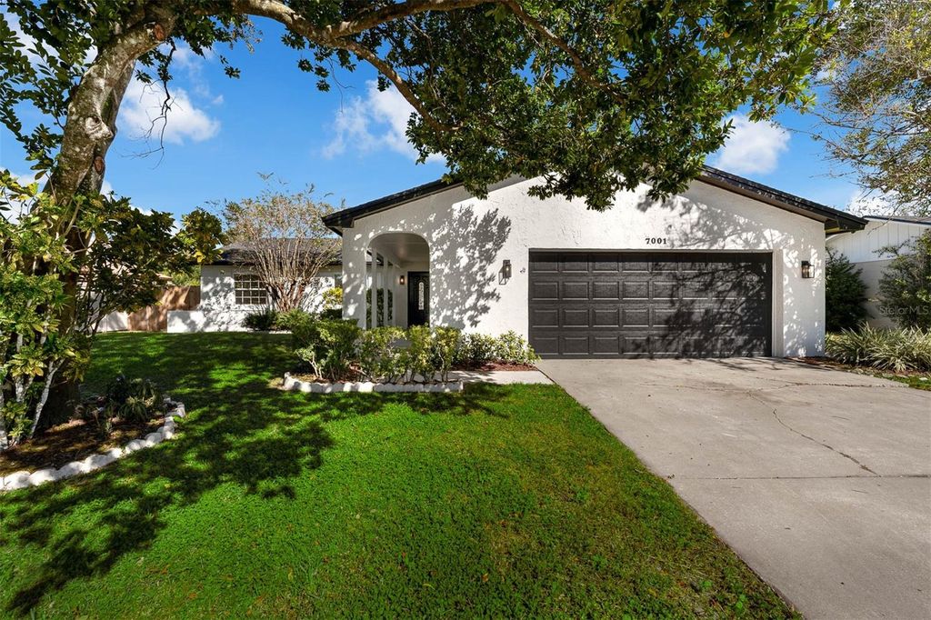 Photo of 7001 Jackman Boulevard, Winter Park, FL 32792 (MLS # O6408371)