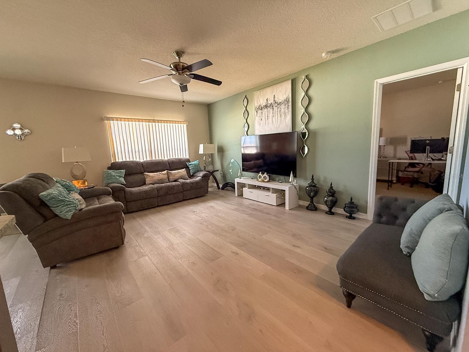 HIGHLANDS MDWS PH 4A - Residential