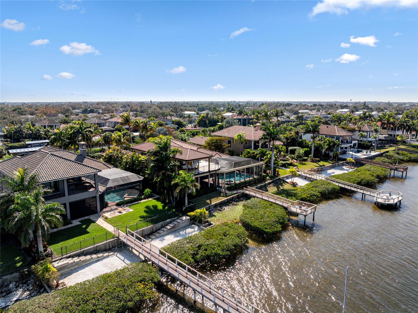 HAWK ISLAND - Residential