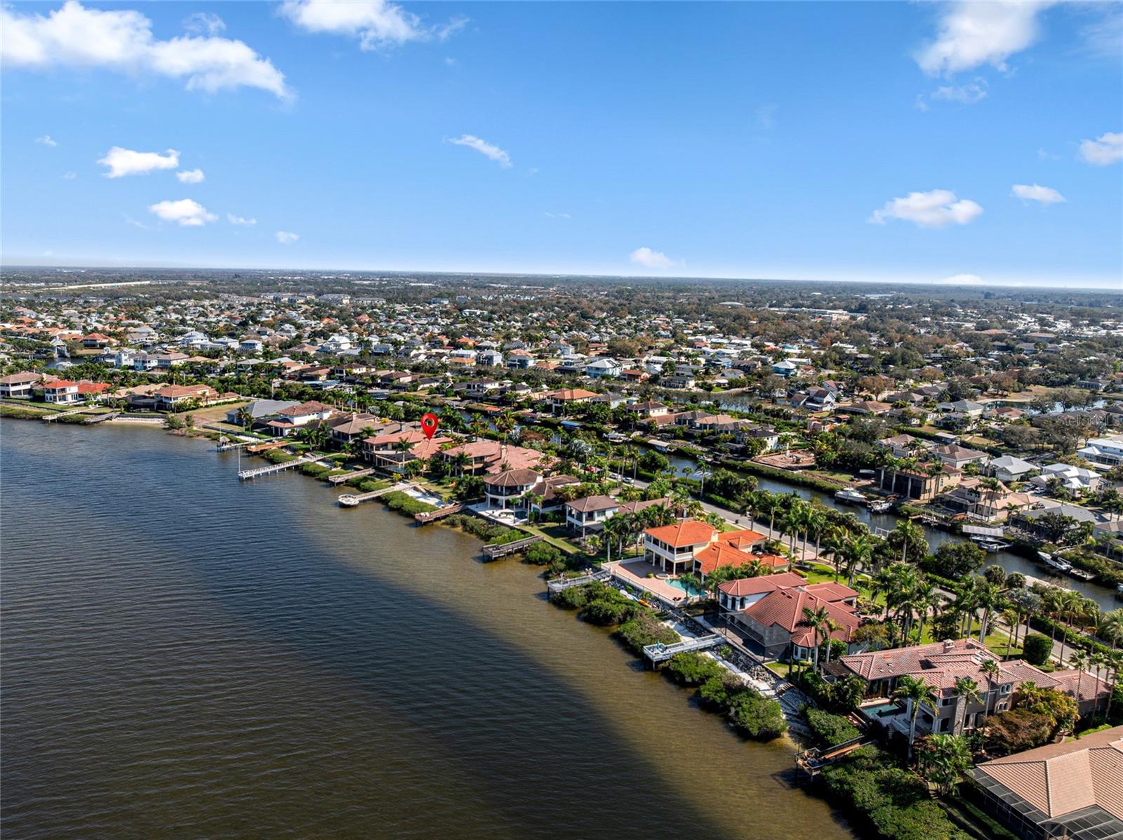 HAWK ISLAND - Residential