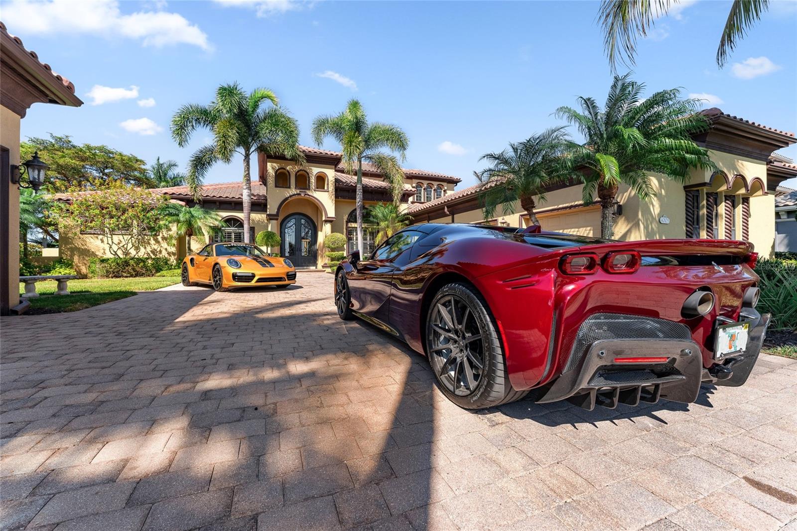 HAWK ISLAND - Residential