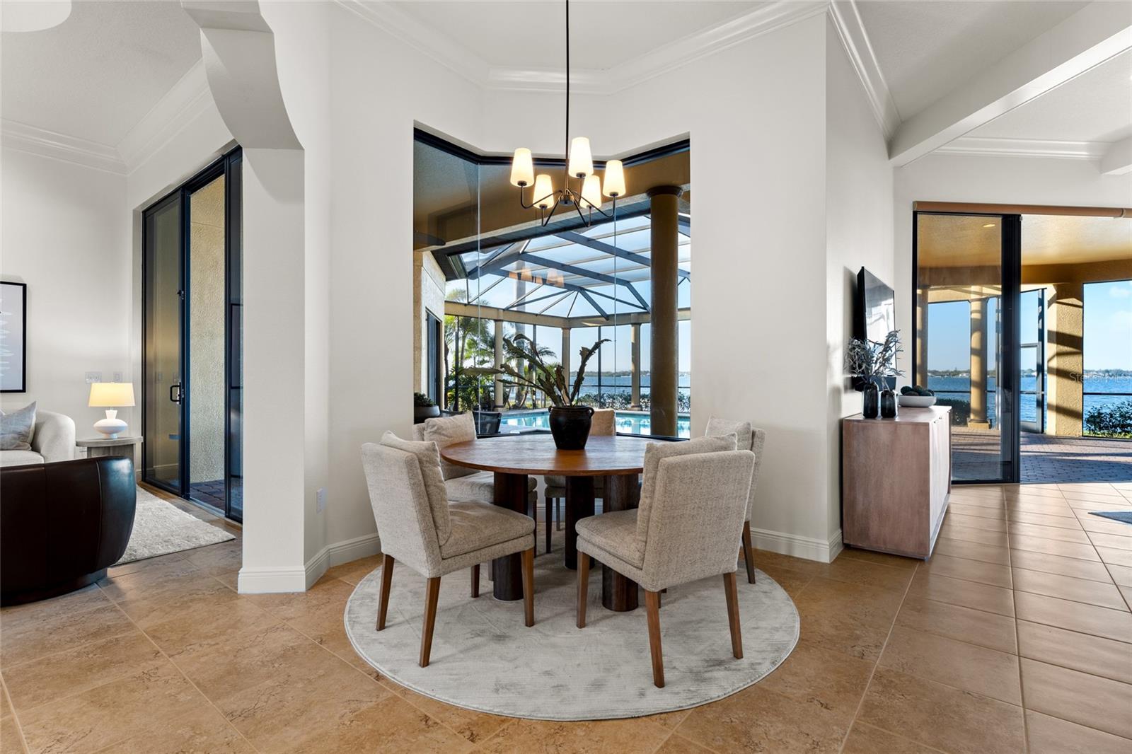 HAWK ISLAND - Residential