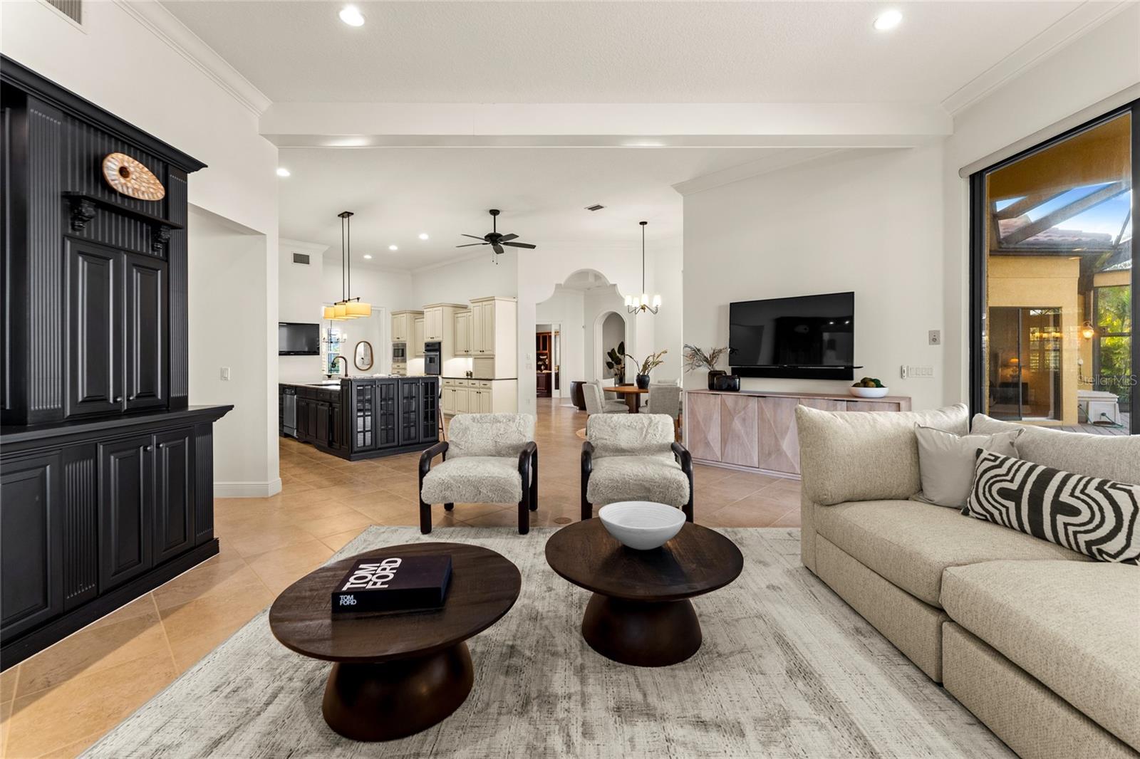 HAWK ISLAND - Residential