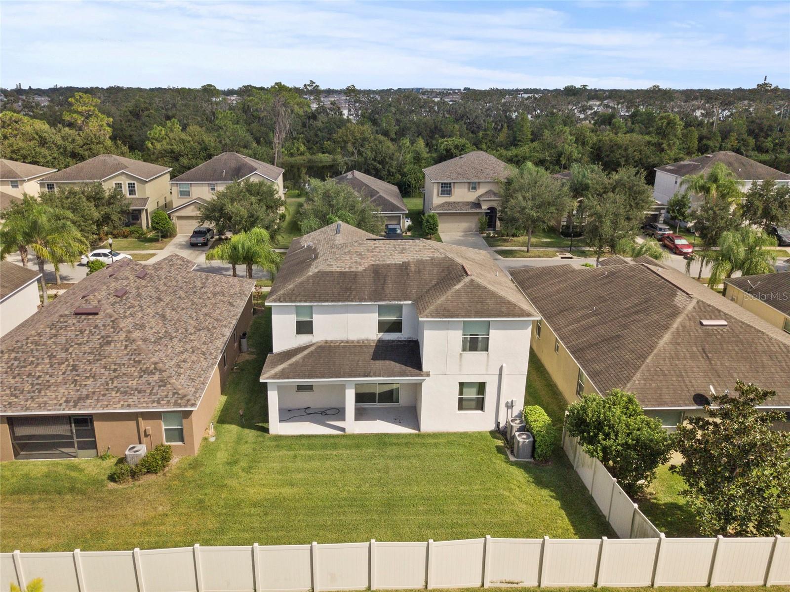 VISTA PALMS - Residential