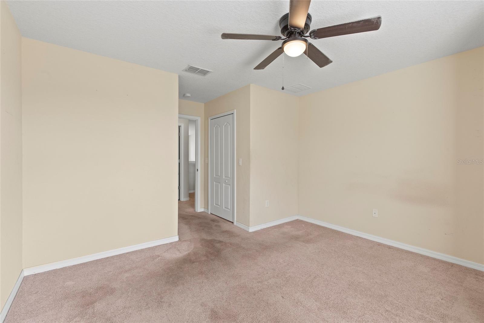 VISTA PALMS - Residential