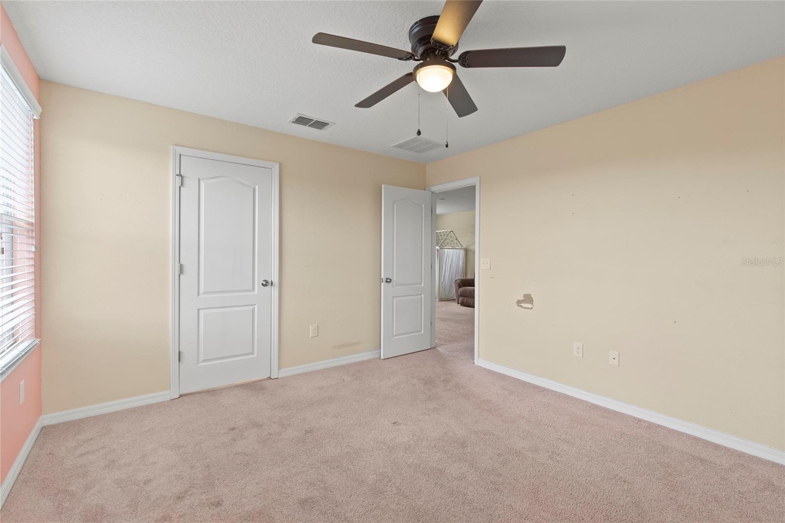 VISTA PALMS - Residential