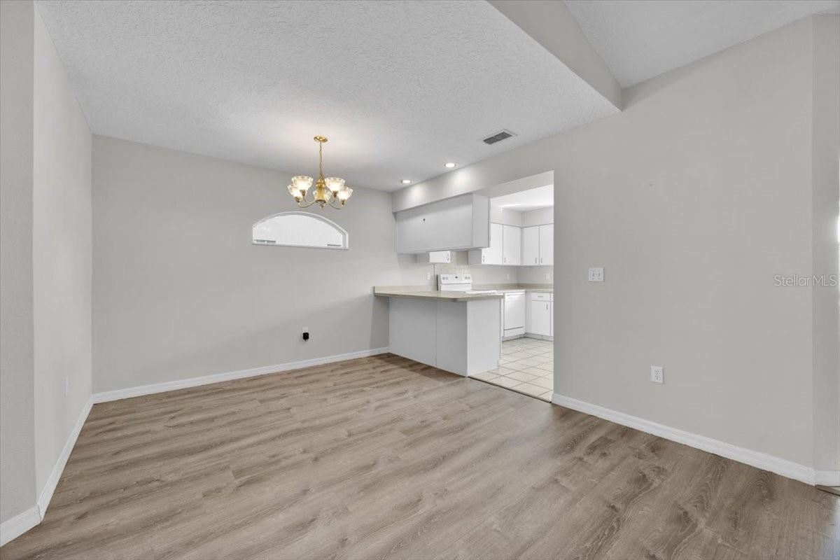 SWEETWATER GOLF & TENNIS CLUB ADD 02 - Residential