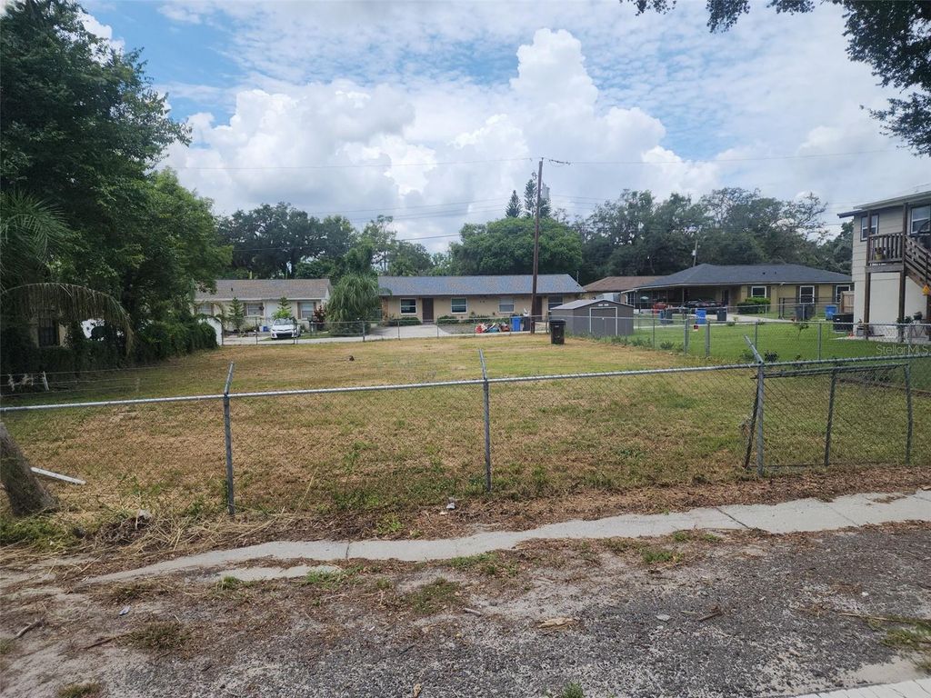 Photo of 5232 Pine Street, Seffner, FL 33584 (MLS # TB8407776)