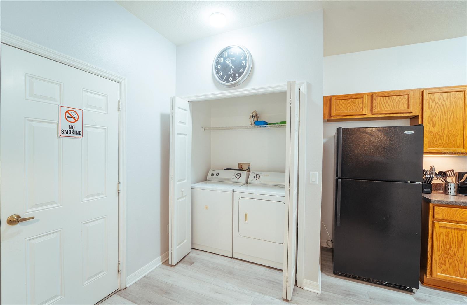 OAKWATER CONDO PH 2-6 - Residential Lease