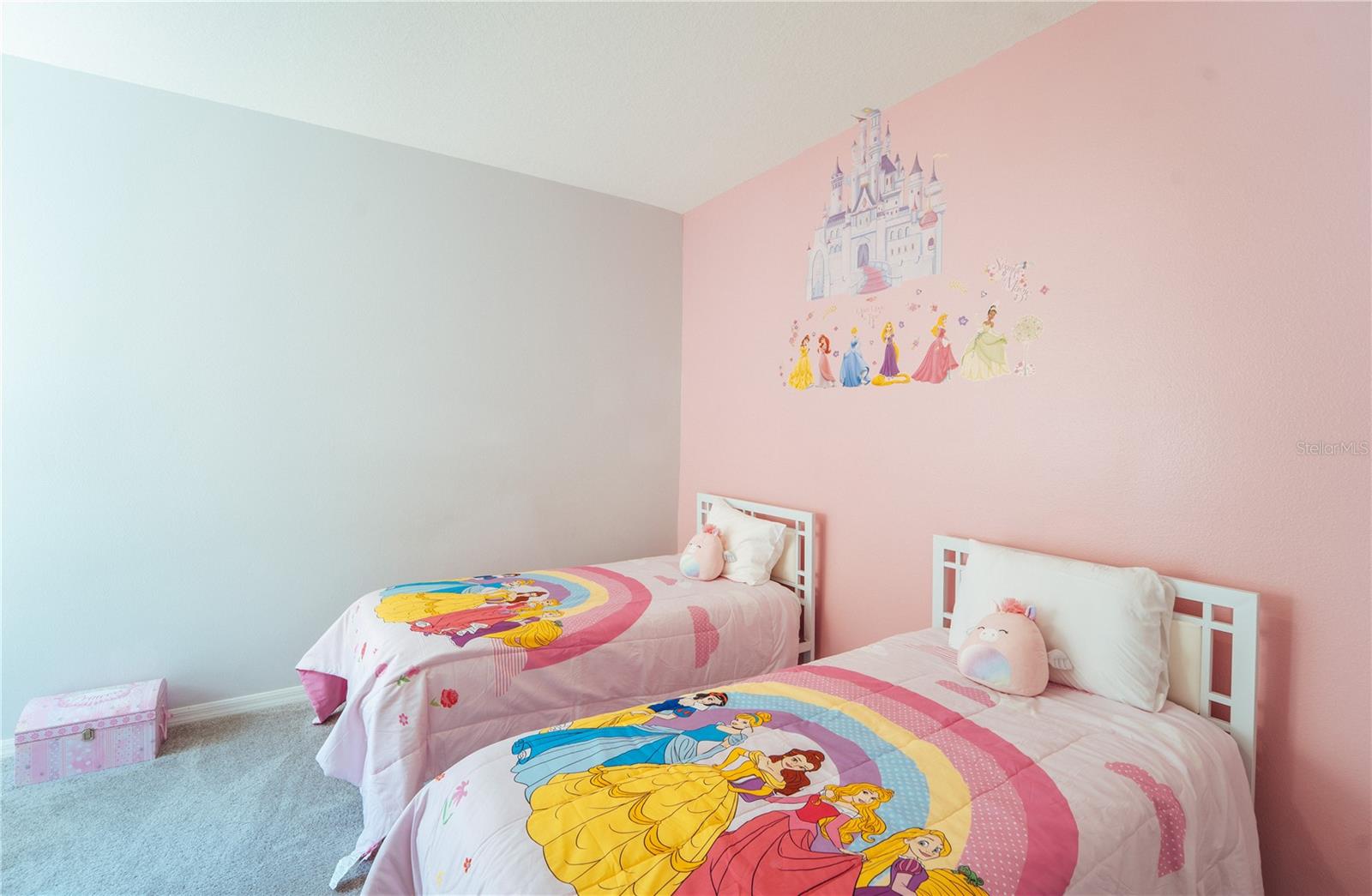 OAKWATER CONDO PH 2-6 - Residential Lease