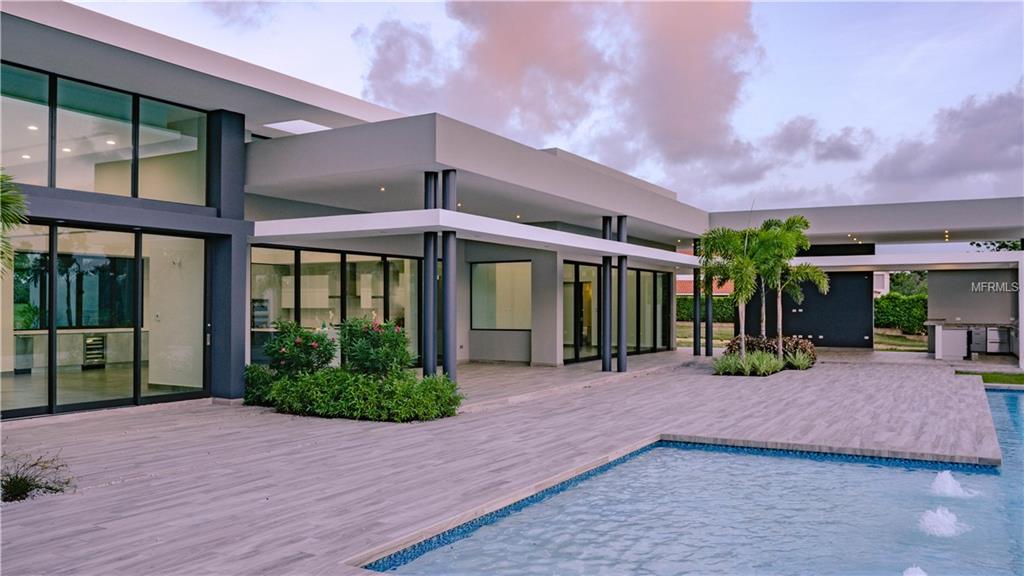 DORADO COUNTRY ESTATES - Residential