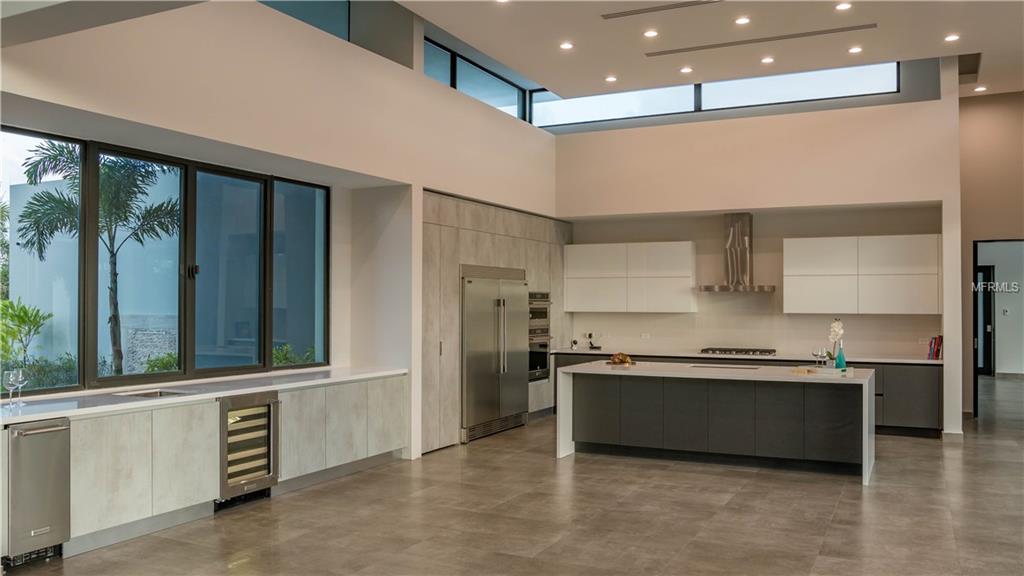 DORADO COUNTRY ESTATES - Residential