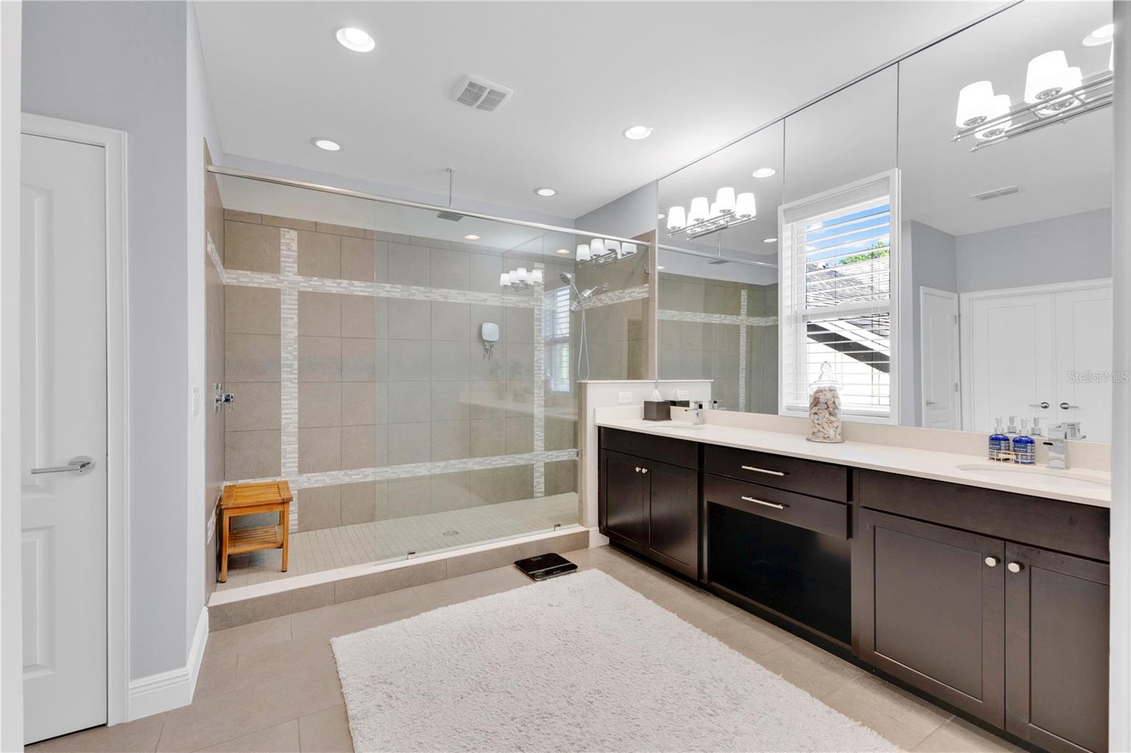 PEACHTREE PARK - Residential