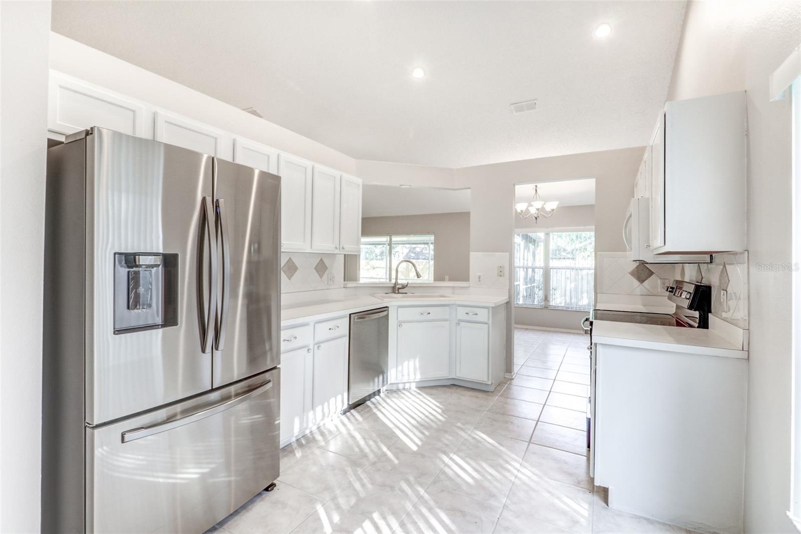 QUAIL HOLLOW VILLAGE - Residential Lease