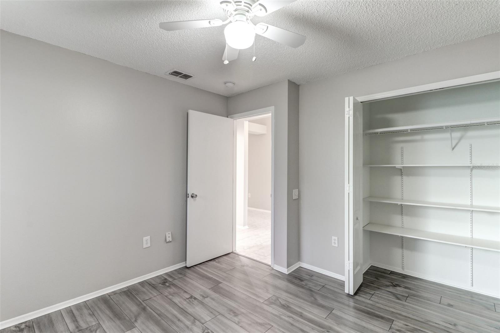 QUAIL HOLLOW VILLAGE - Residential Lease
