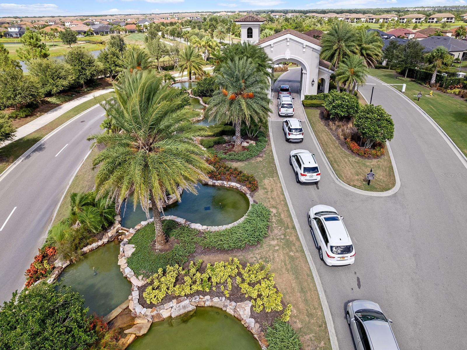 LAKEWOOD NATIONAL - Residential Lease