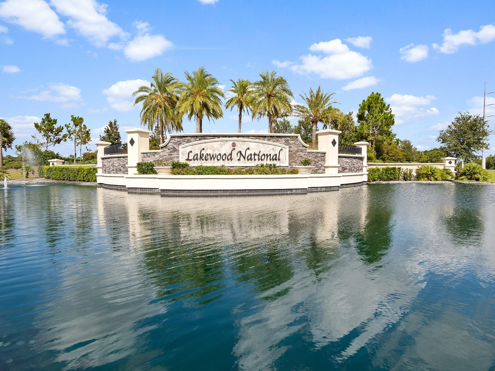LAKEWOOD NATIONAL - Residential Lease