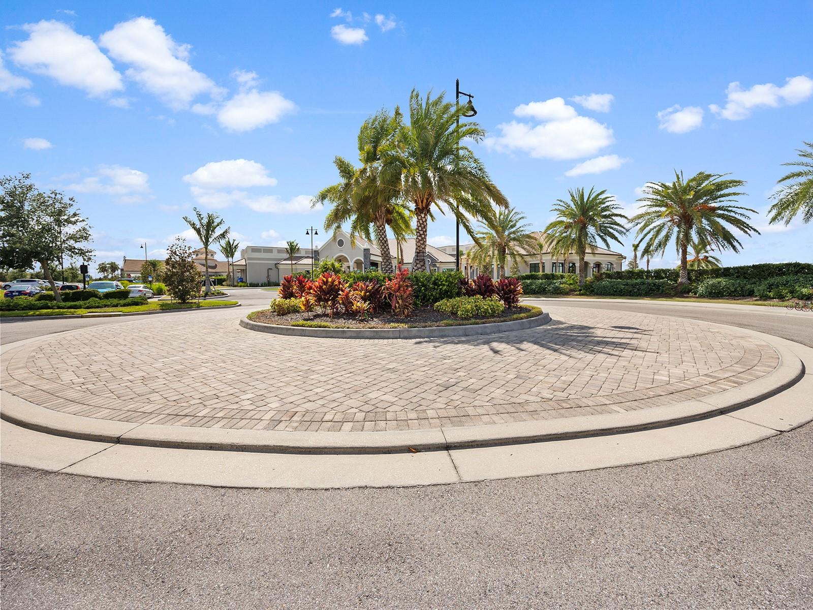 LAKEWOOD NATIONAL - Residential Lease