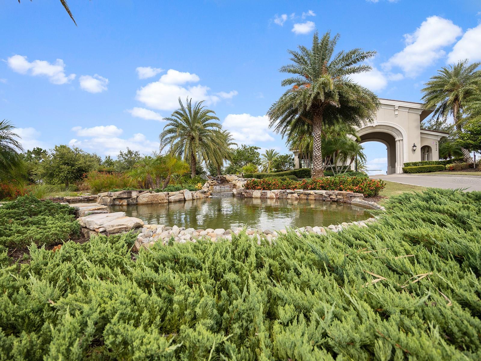 LAKEWOOD NATIONAL - Residential Lease