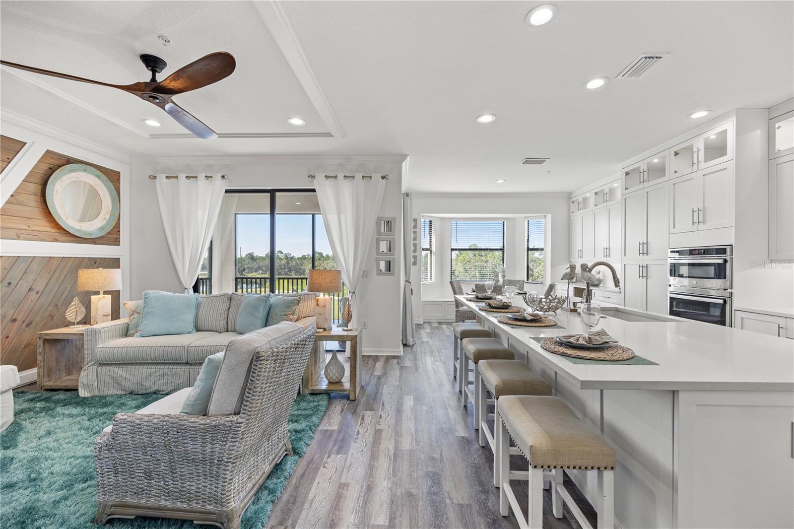 LAKEWOOD NATIONAL - Residential Lease
