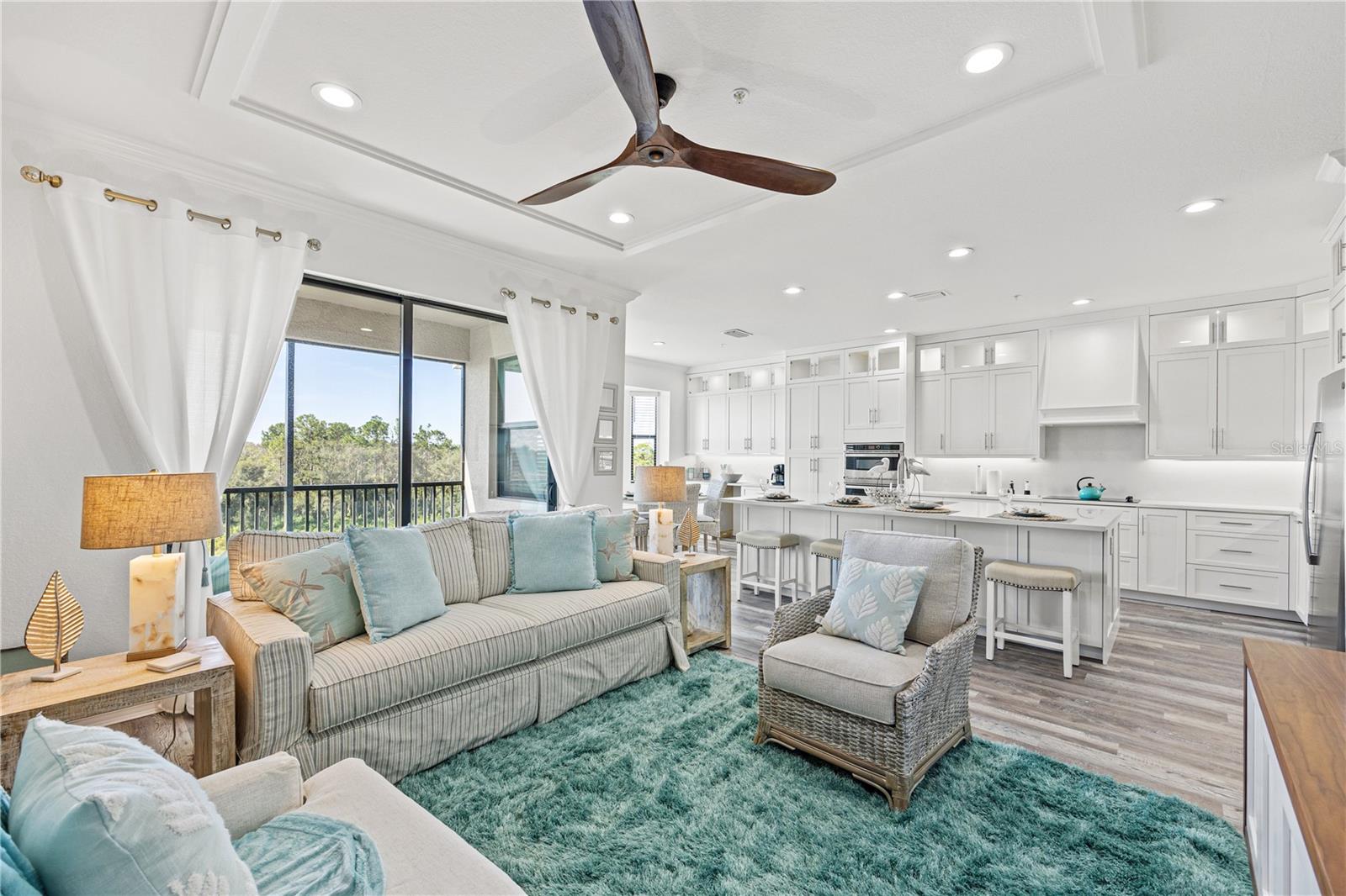LAKEWOOD NATIONAL - Residential Lease