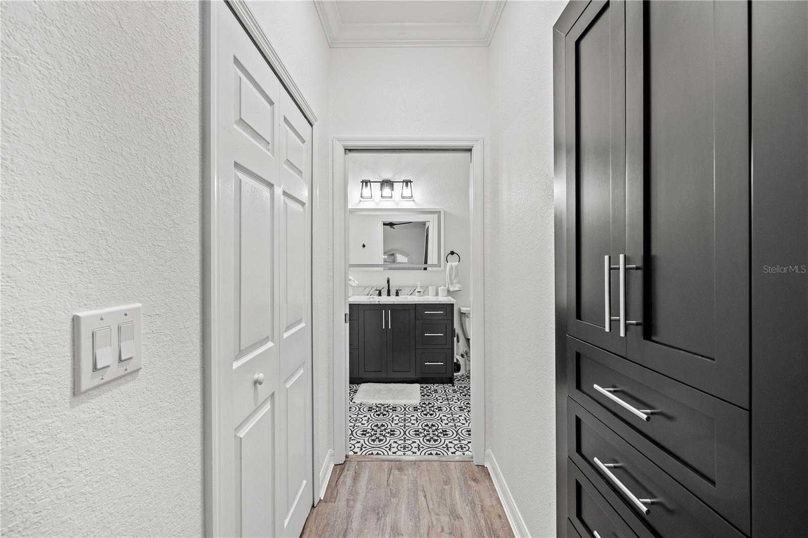 LAKEWOOD NATIONAL - Residential Lease