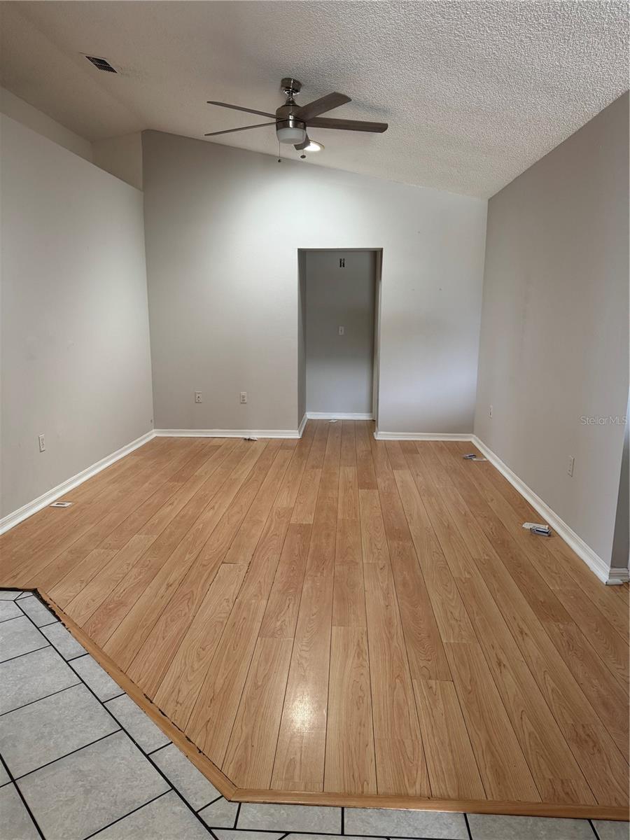 DELTONA LAKES UNIT 65 - Residential Lease