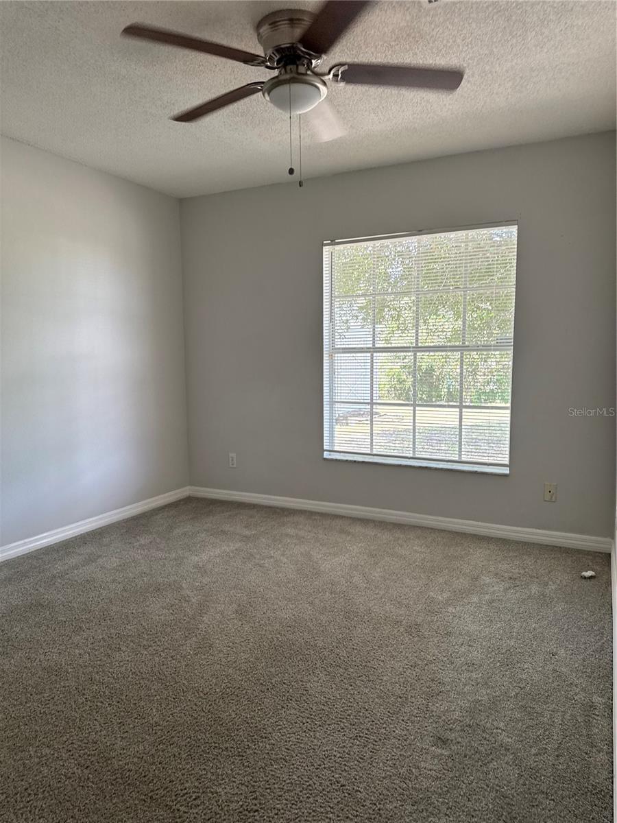 DELTONA LAKES UNIT 65 - Residential Lease