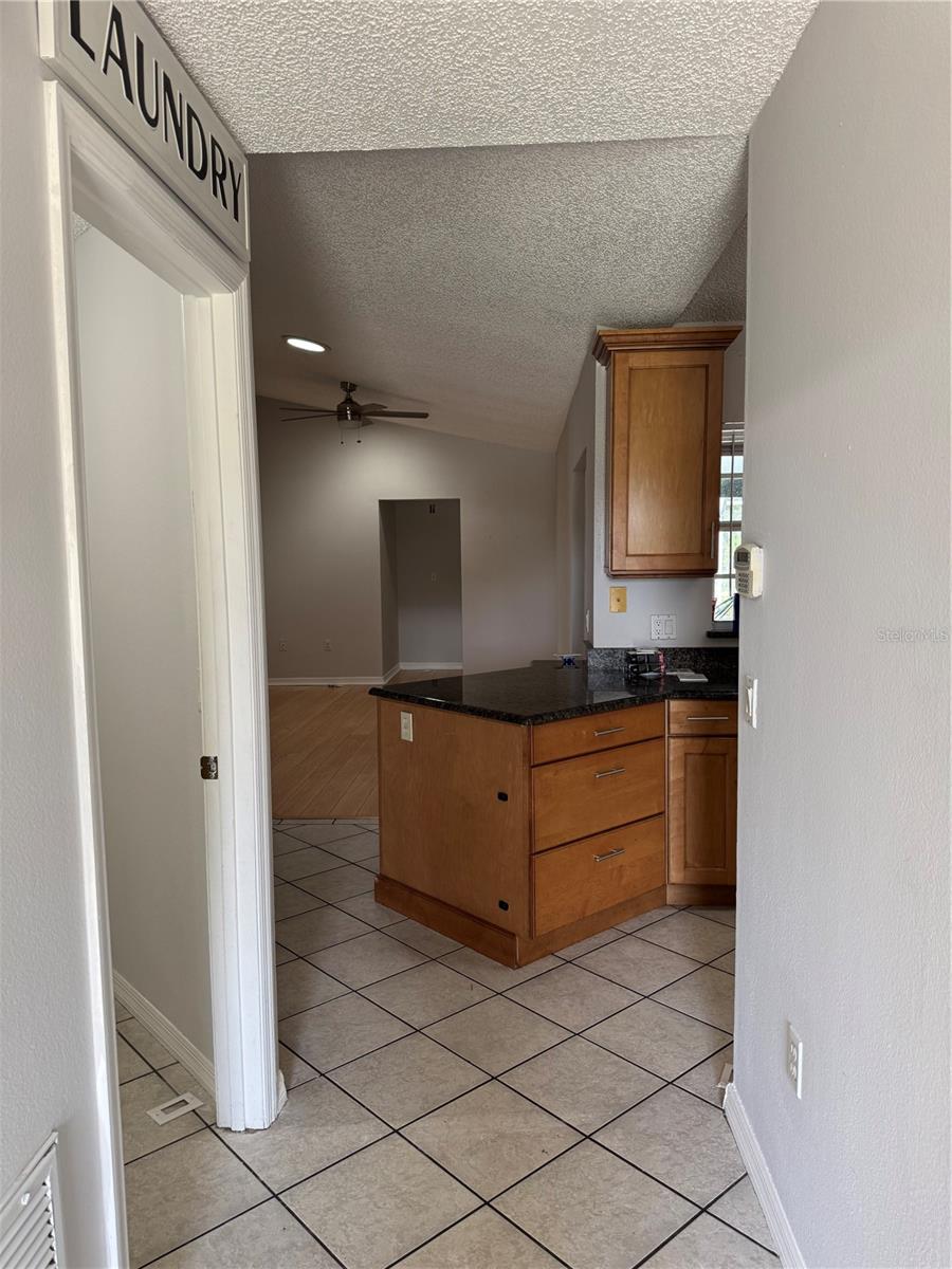 DELTONA LAKES UNIT 65 - Residential Lease