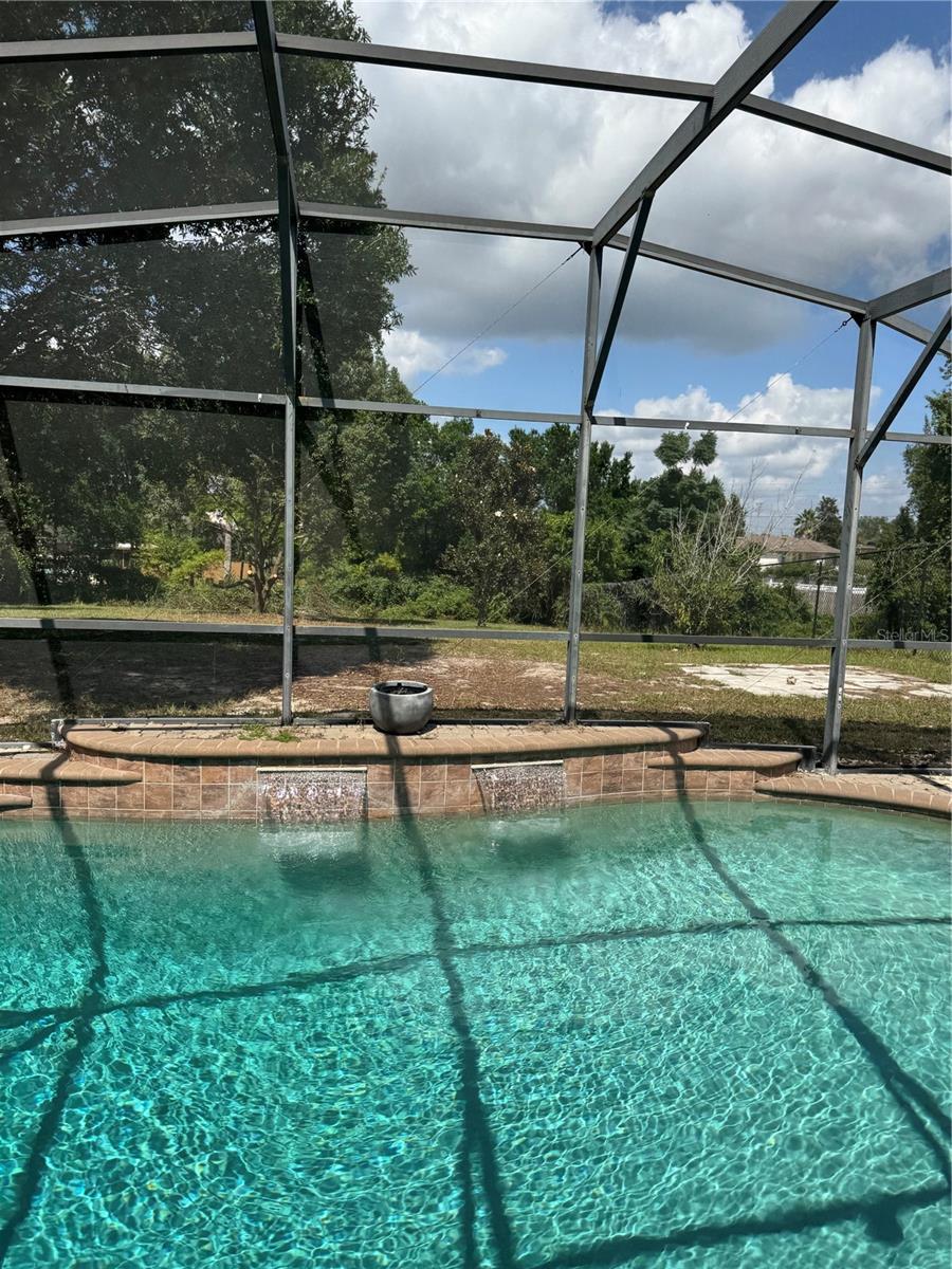DELTONA LAKES UNIT 65 - Residential Lease