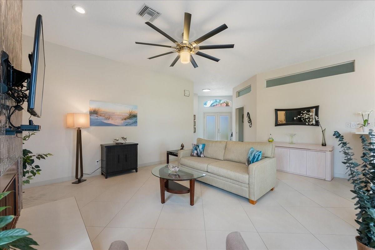 PRESTANCIA/MARA VILLAS - Residential