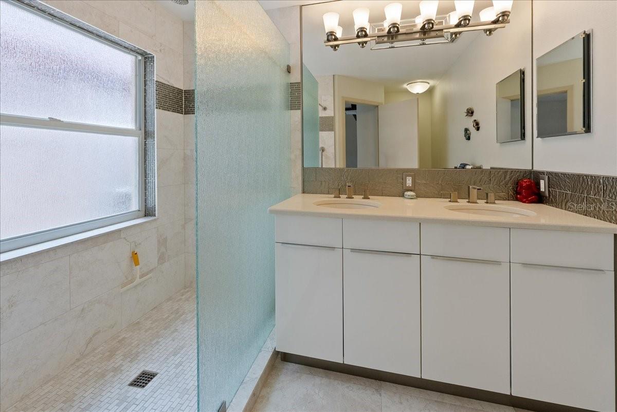 PRESTANCIA/MARA VILLAS - Residential