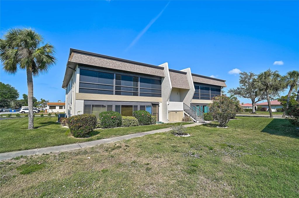 Photo of 1697 Northampton Street #1699-D, Venice, FL 34293 (MLS # A4690637)