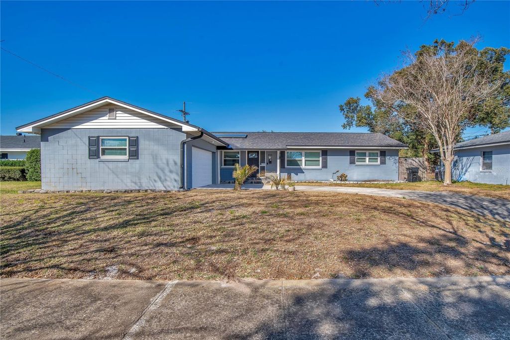 Photo of 4715 Jamerson Place, Orlando, FL 32807 (MLS # O6376839)