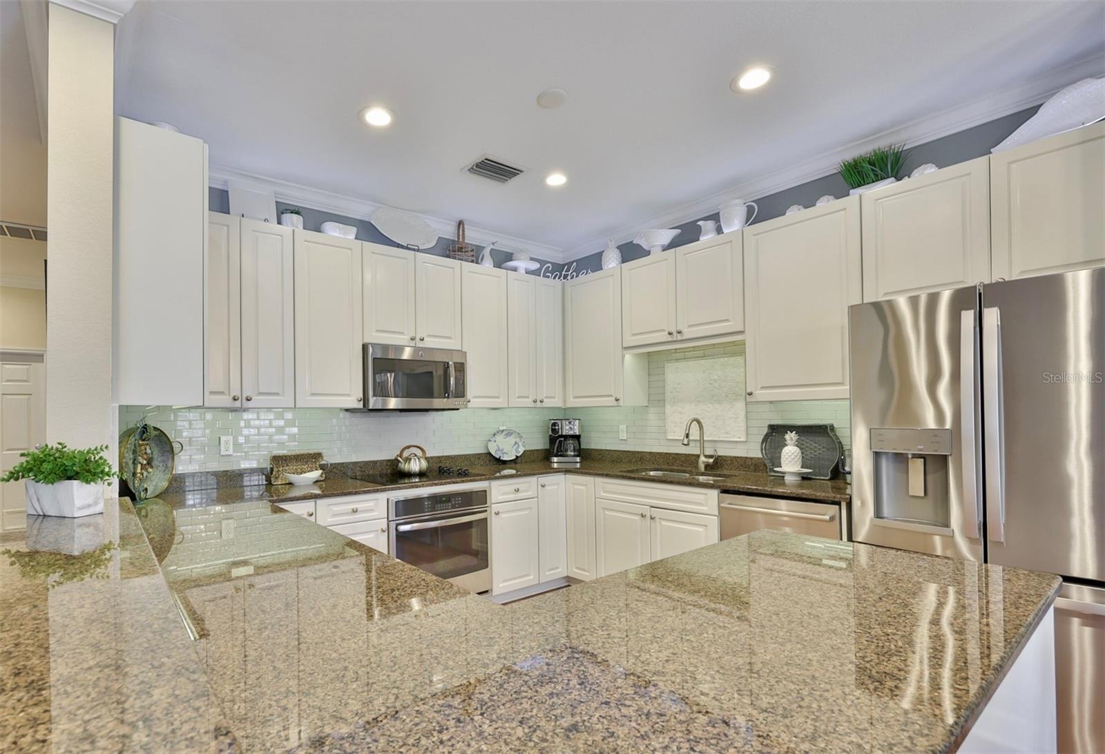 VILLAS DEL VERDE - Residential