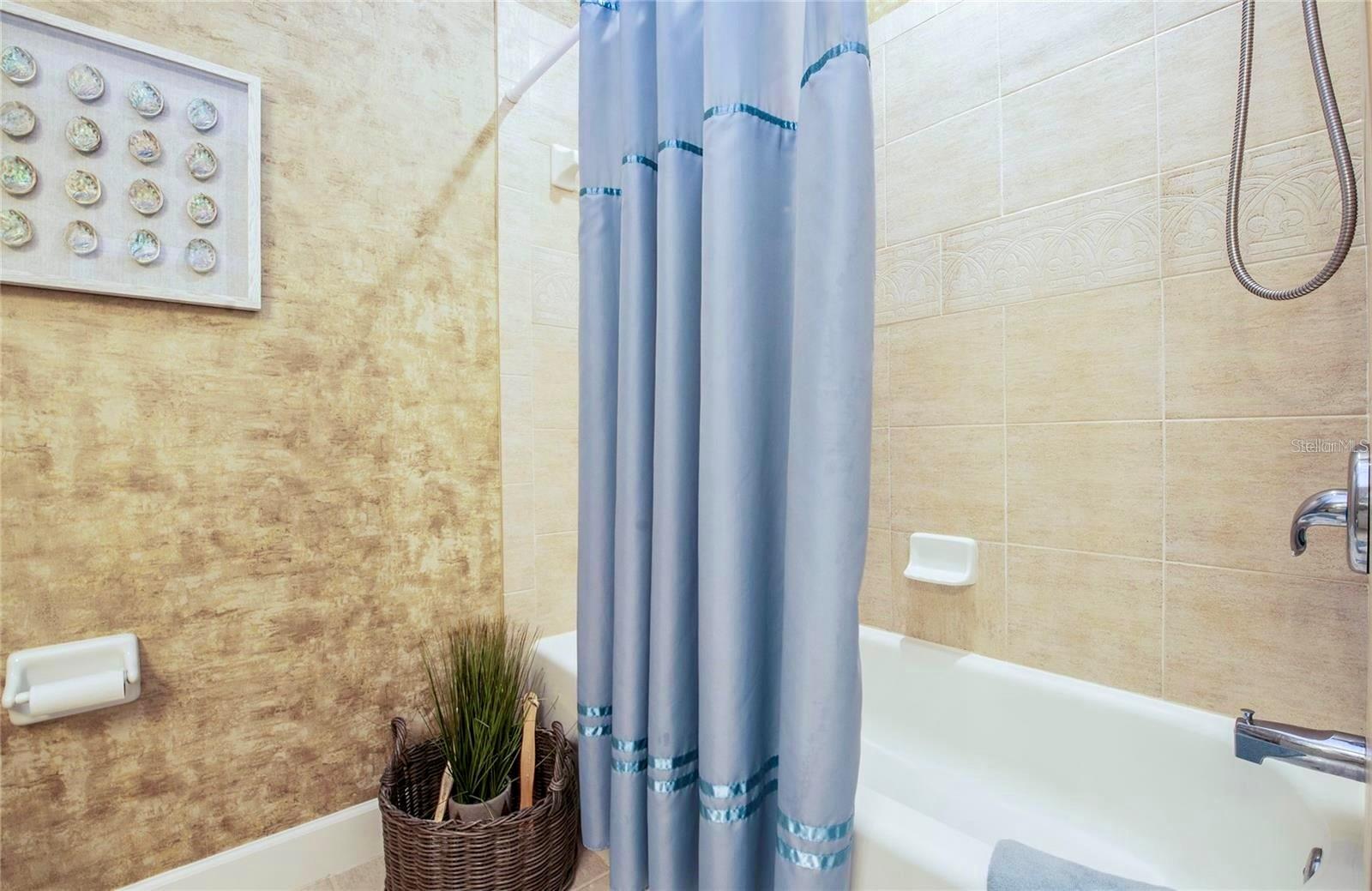 VILLAS DEL VERDE - Residential